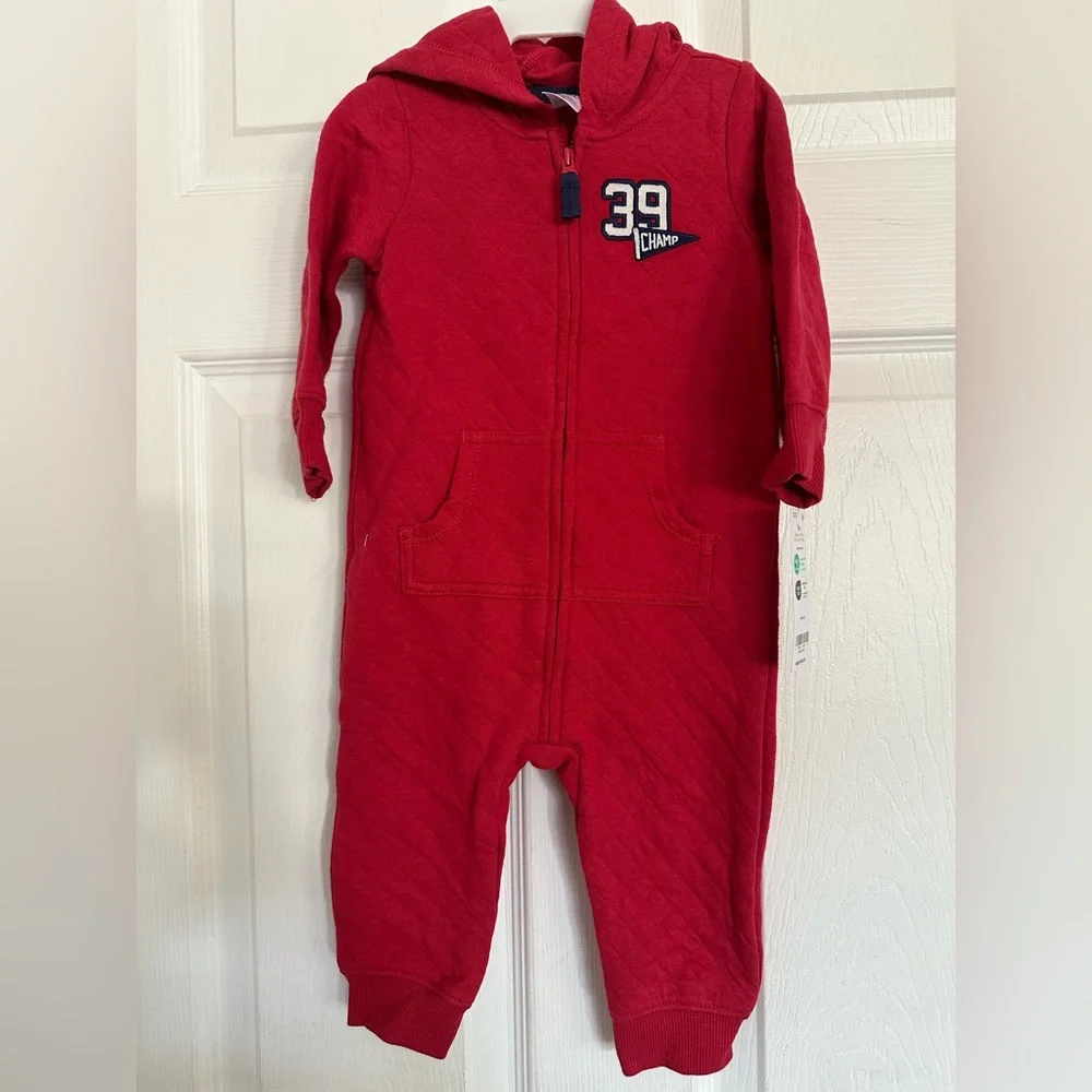 🆕Carter’s Hooded Footies